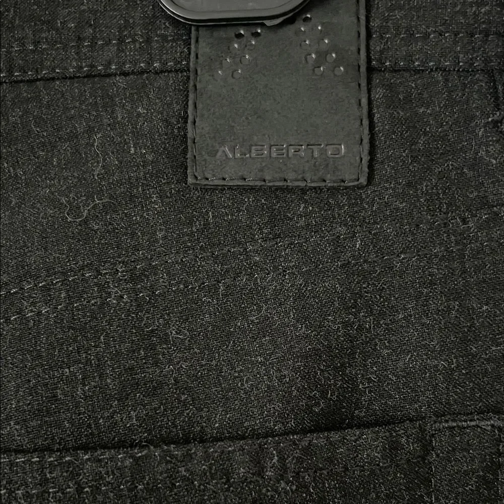 Like New! ALBERTO Pipe Ceramica Charcoal Pants in Size W31 L32